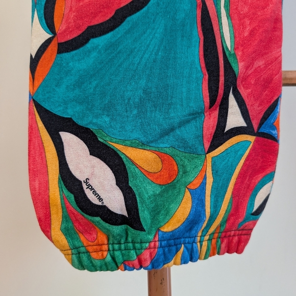 2021 Supreme x Emilio Pucci (SS21P58) - Sweatpants - Authentic  - *ULTRA RARE* - Picture 4 of 16